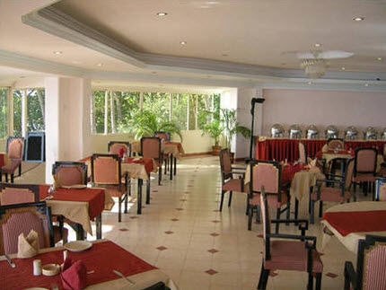 Dolphin Bay Hotel Goa Bagian luar foto